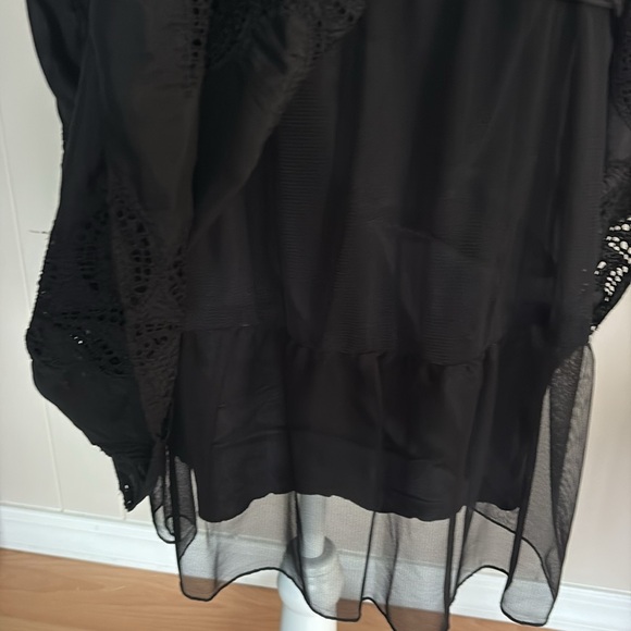 Black silk lace ruffled under slip - Picture 4 of 6